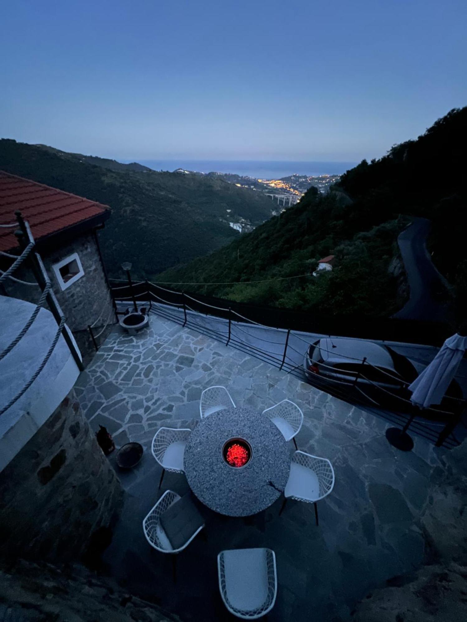 Villa Di Campagna Con Vista Mare 5 Camere Da Letto Pampara Exterior foto